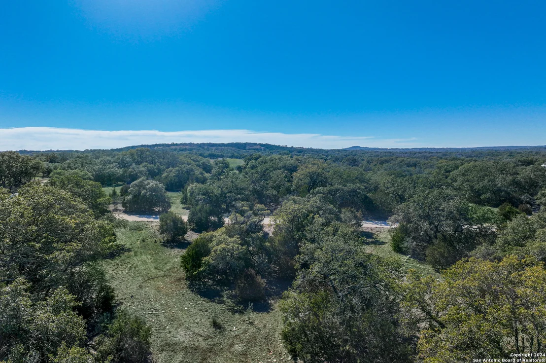 Photo of 114 Sabinas Creek Ranch Rd