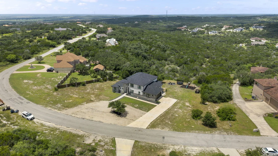 Photo of 921 COUNTY ROAD 2801 E
