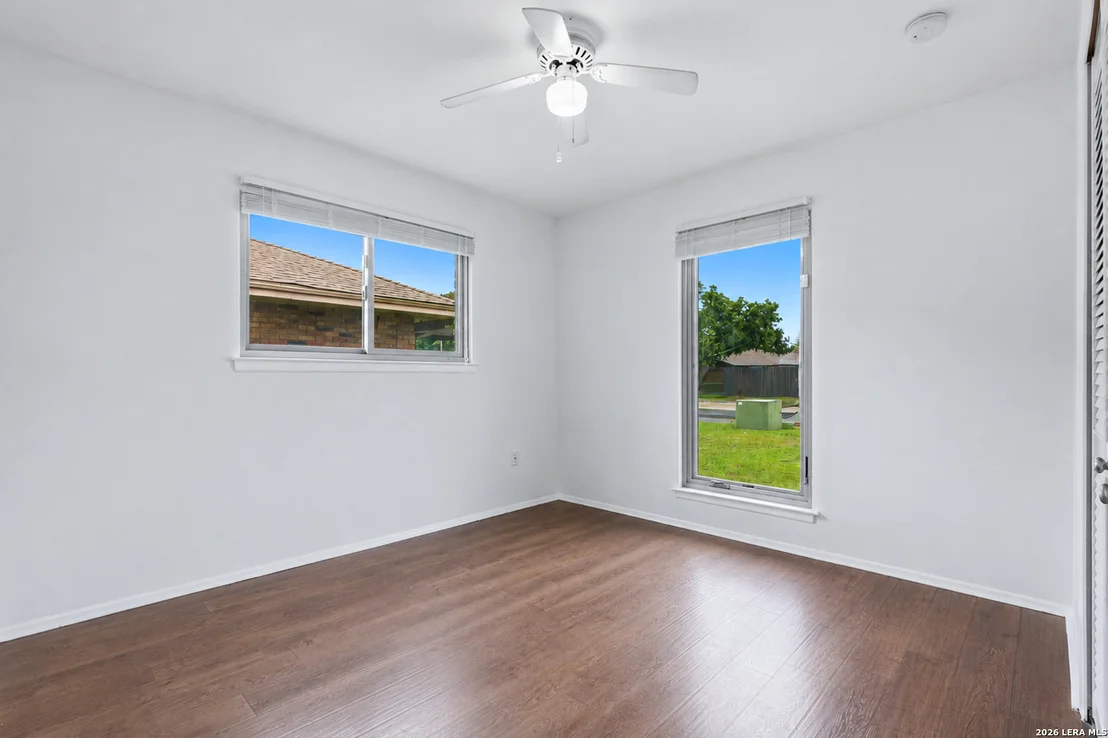 Photo of 5039 ROUND TABLE DR