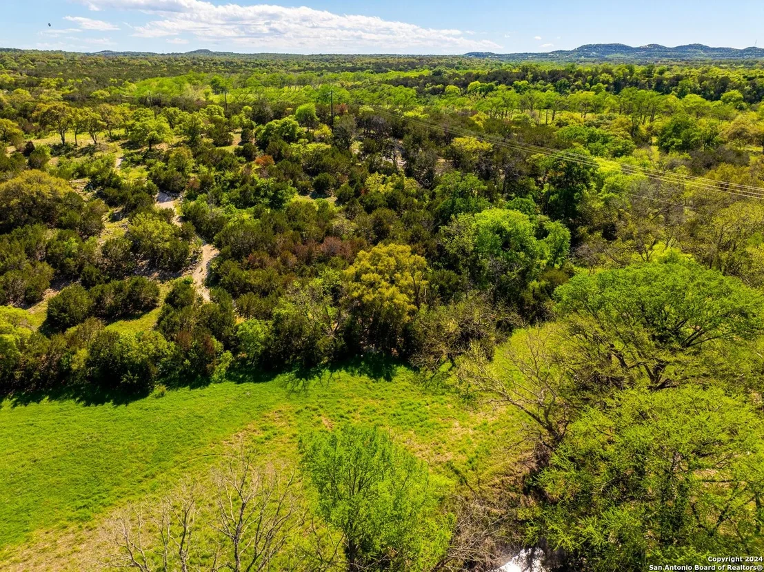 Photo of 98 SABINAS RIDGE RD