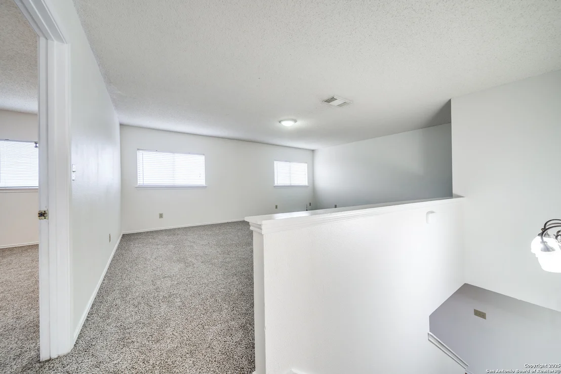 Photo of 7910 DAWNTREE PL
