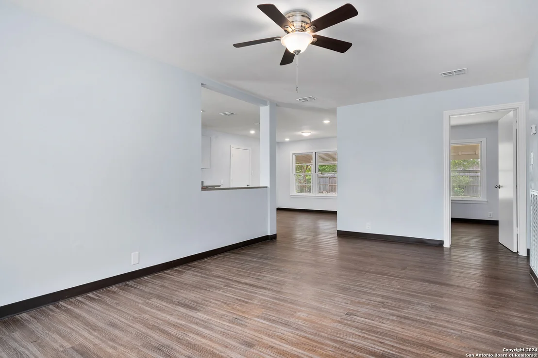 Photo of 1110 Stratton