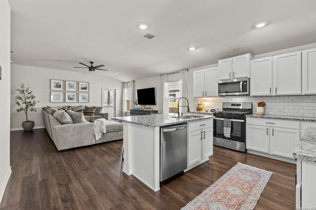 Photo of 4841 Theralite