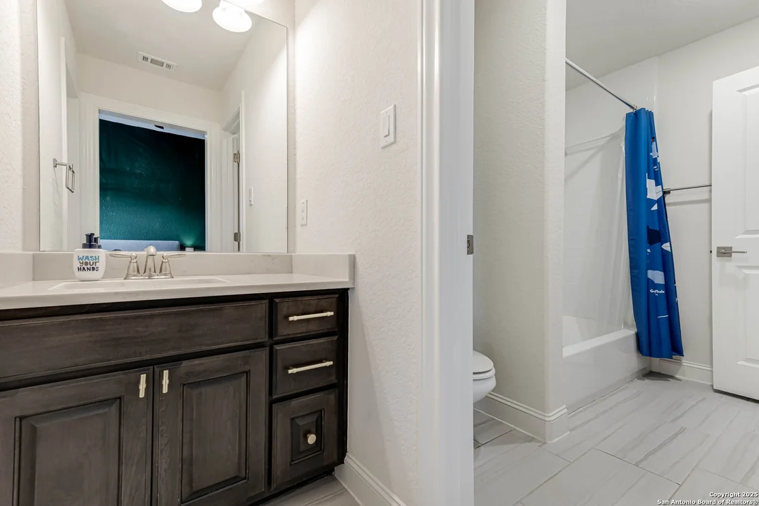 Photo of 8027 Vanity Hill
