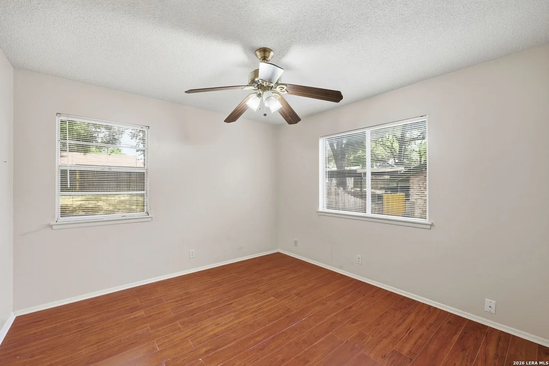 Photo of 6018 FOREST SHADOW ST