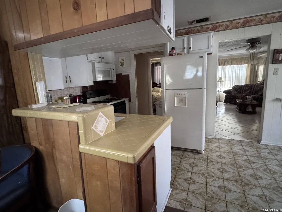 Photo of 205 W Mayfield