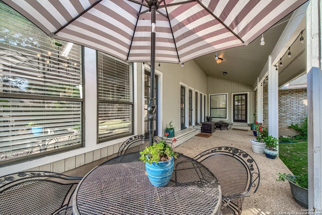 Photo of 13402 Vista Del Mar