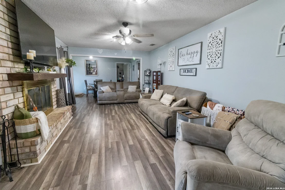 Photo of 34 Encino Loma