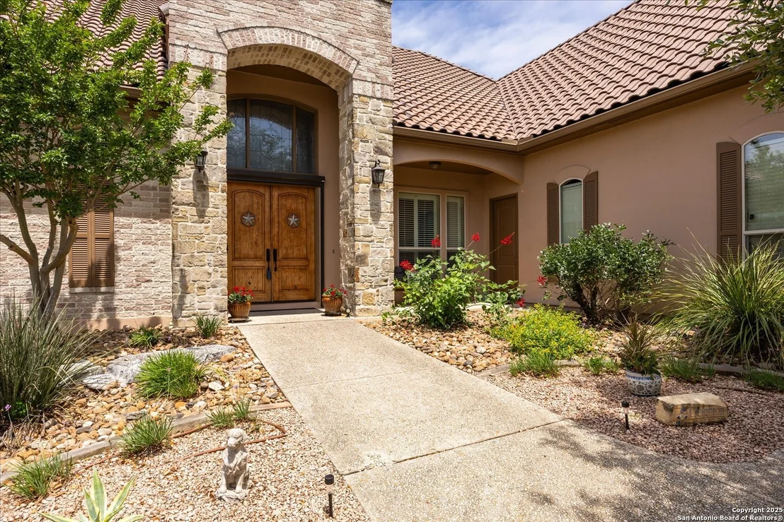 Photo of 426 Paradise Point