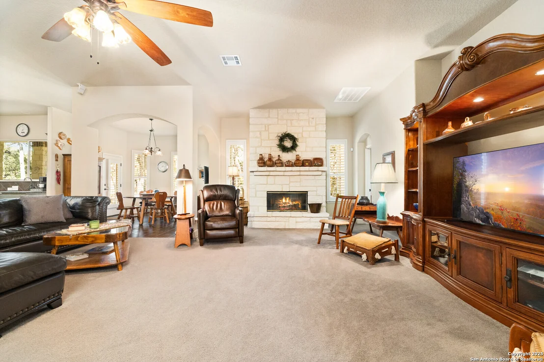 Photo of 436 hidden springs