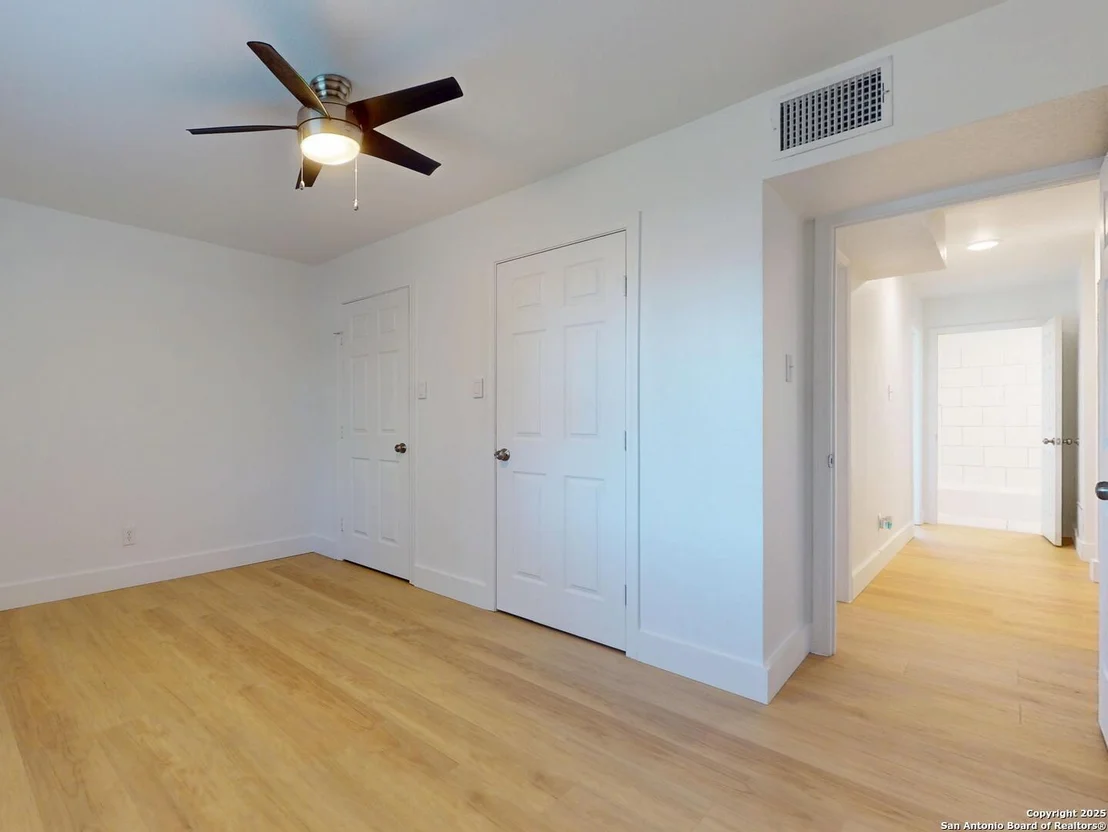 Photo of 215 Artemis