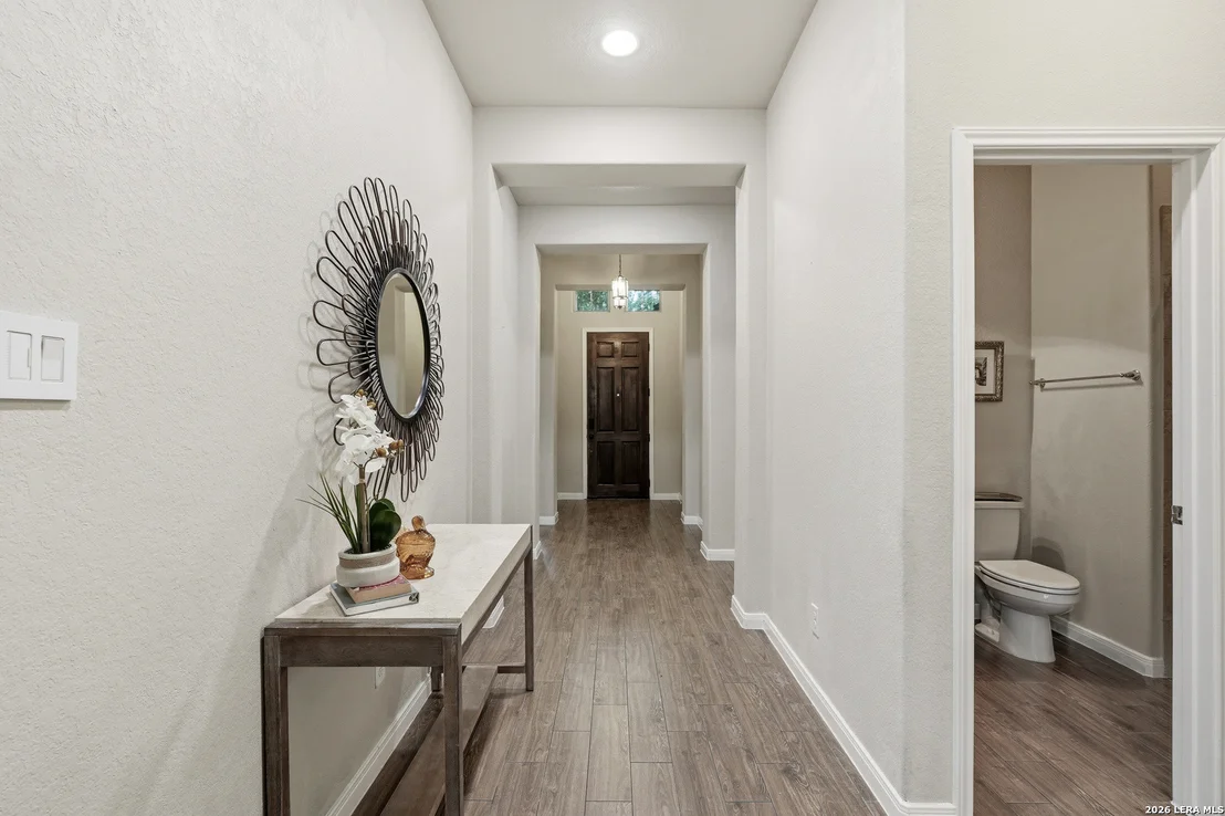 Photo of 21106 Capri Oaks
