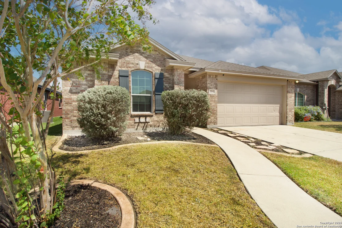 Photo of 2212 Tallow