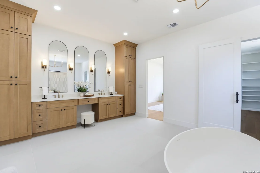 Photo of 788 ANNABELLE AVE