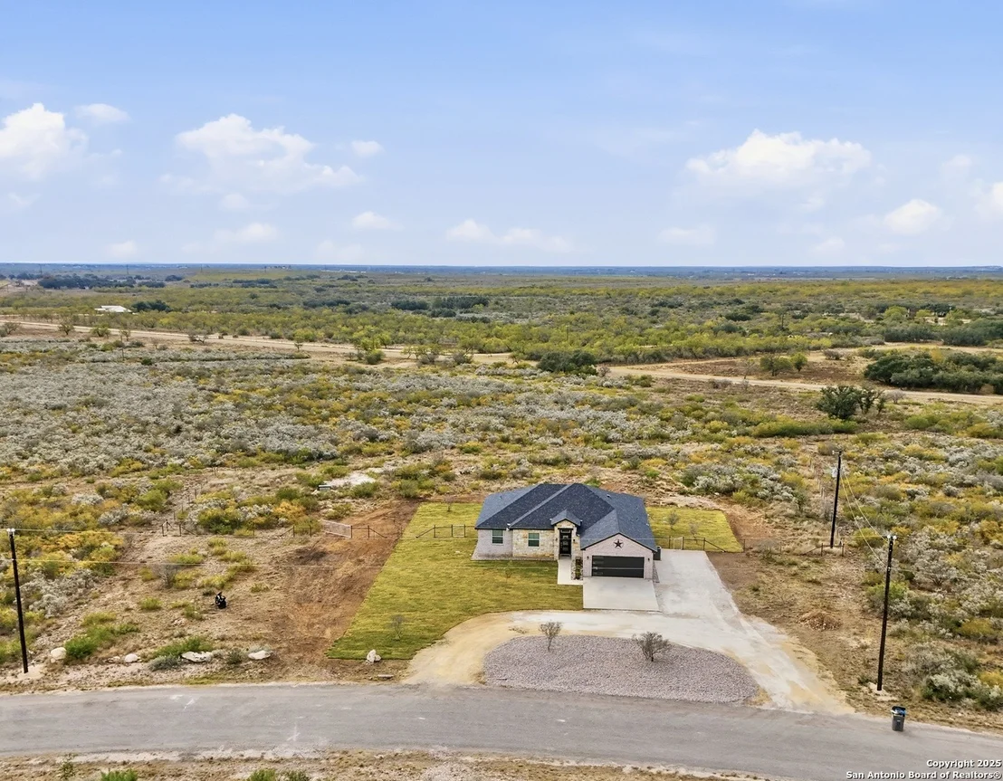 Photo of 59 Legend Hills Rd