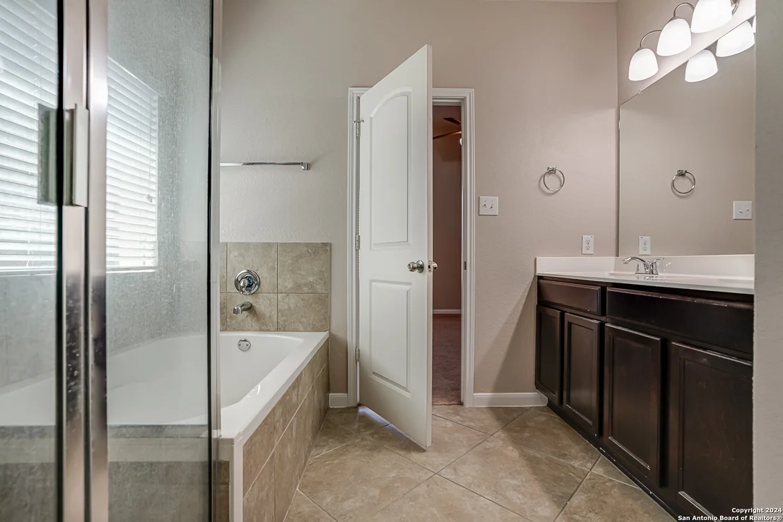 Photo of 2307 Clover Ridge