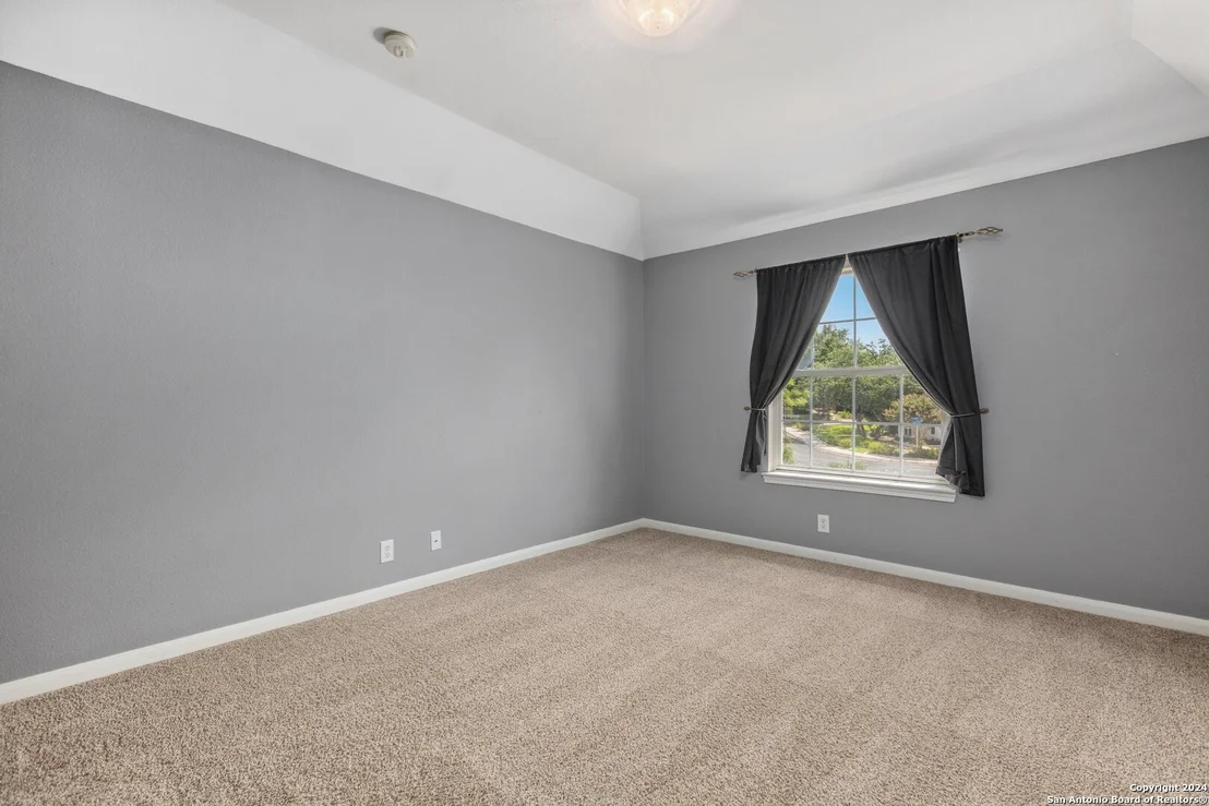 Photo of 14018 POSSUM TREE RD