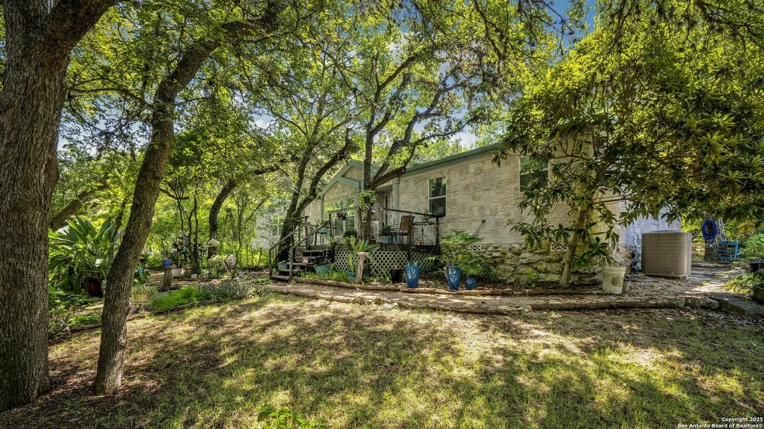 Photo of 10855 Jericho Rd