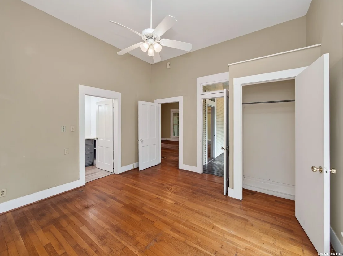 Photo of 301 Jefferson Dr