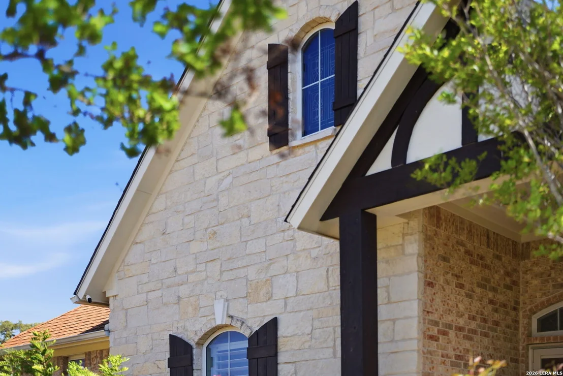 Photo of 126 Juniper Ln