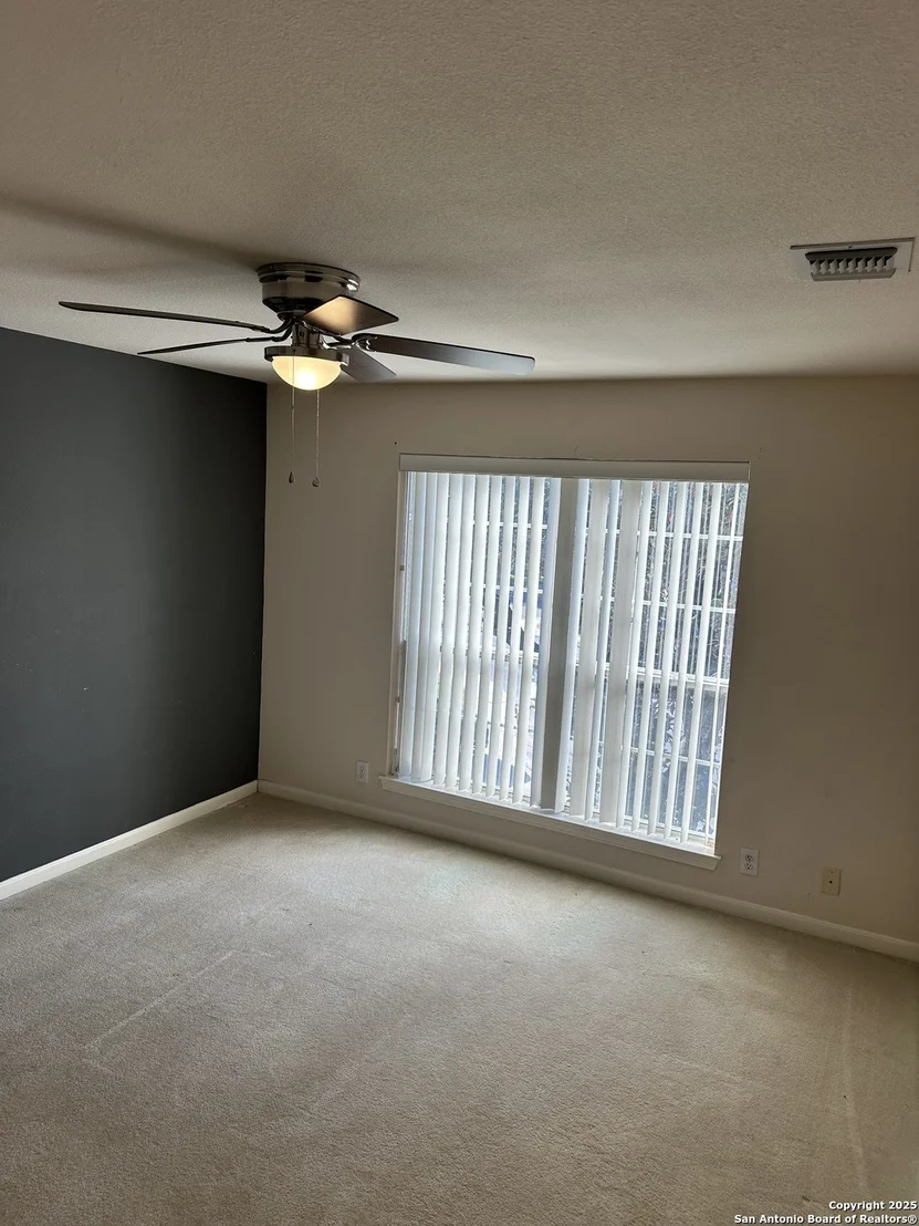 Photo of 9506 willow hollow