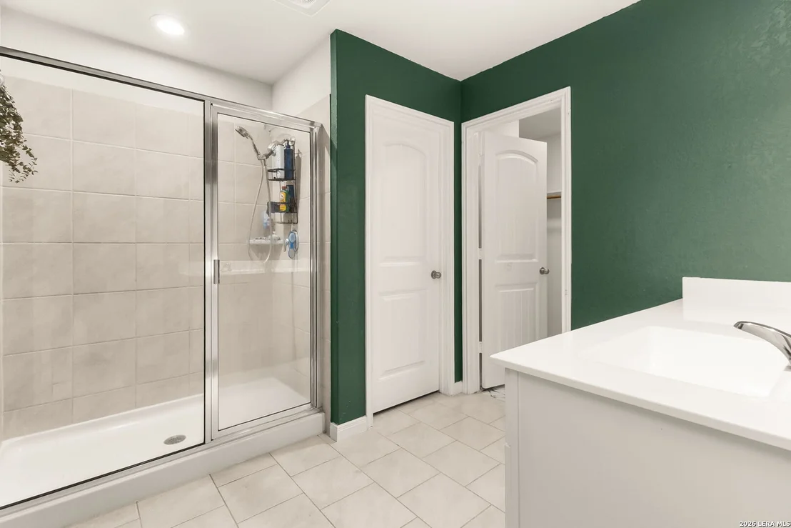 Photo of 338 Northshore Trail