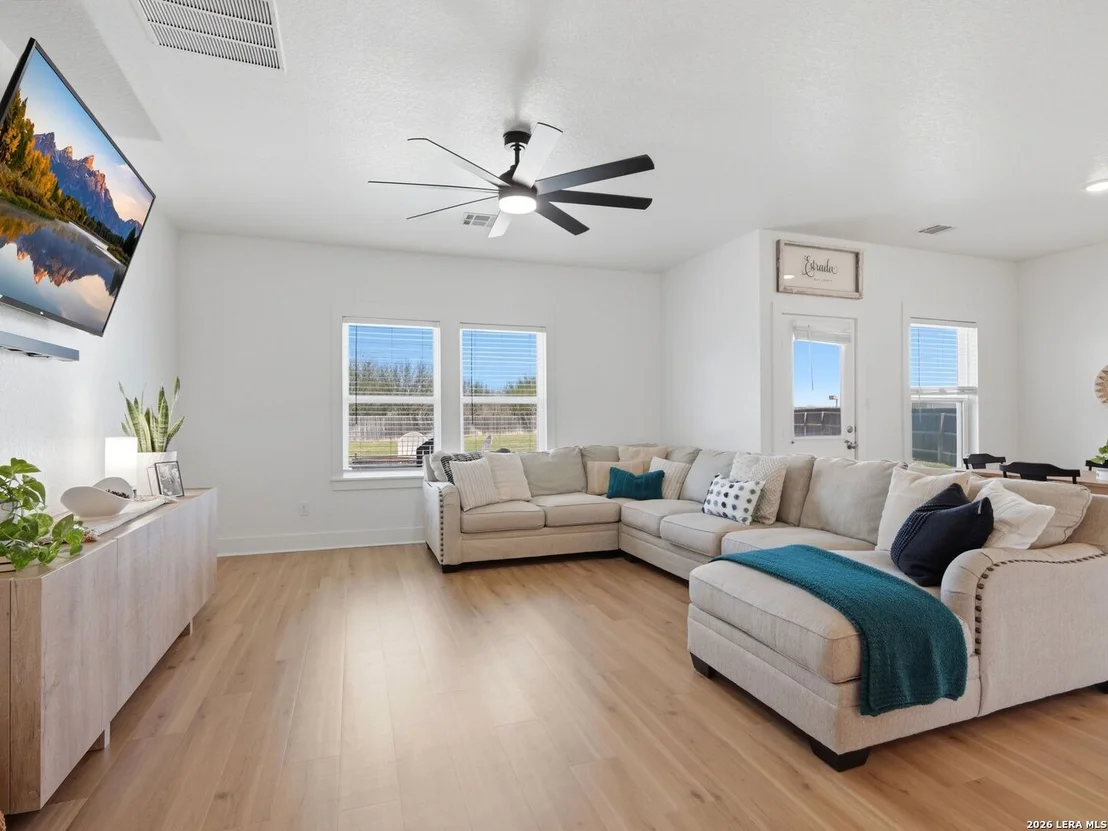 Photo of 598 Summersweet