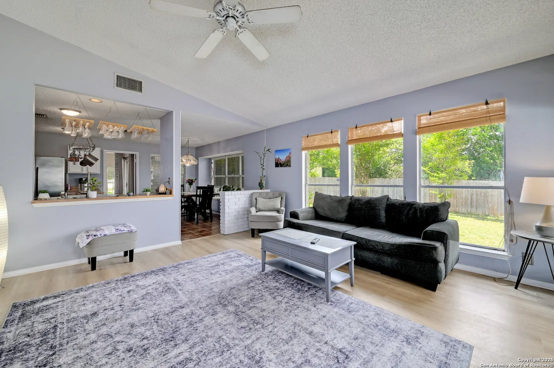 Photo of 3734 Colter