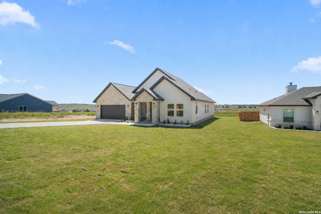Photo of 169 Pine Valley Dr