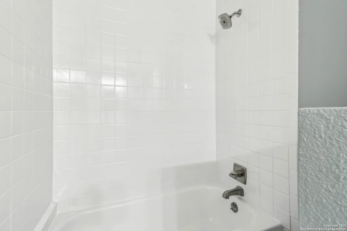 Photo of 2415 Spicewood