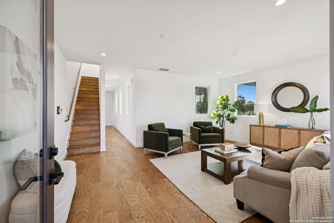 Photo of 502 McMonigal