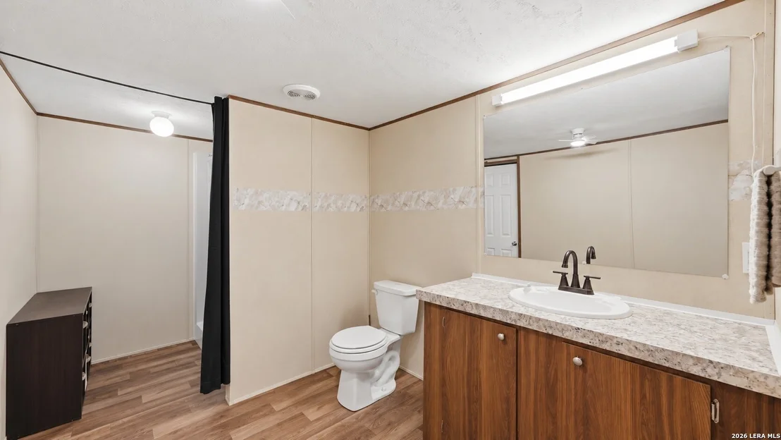 Photo of 213 Oak View Dr