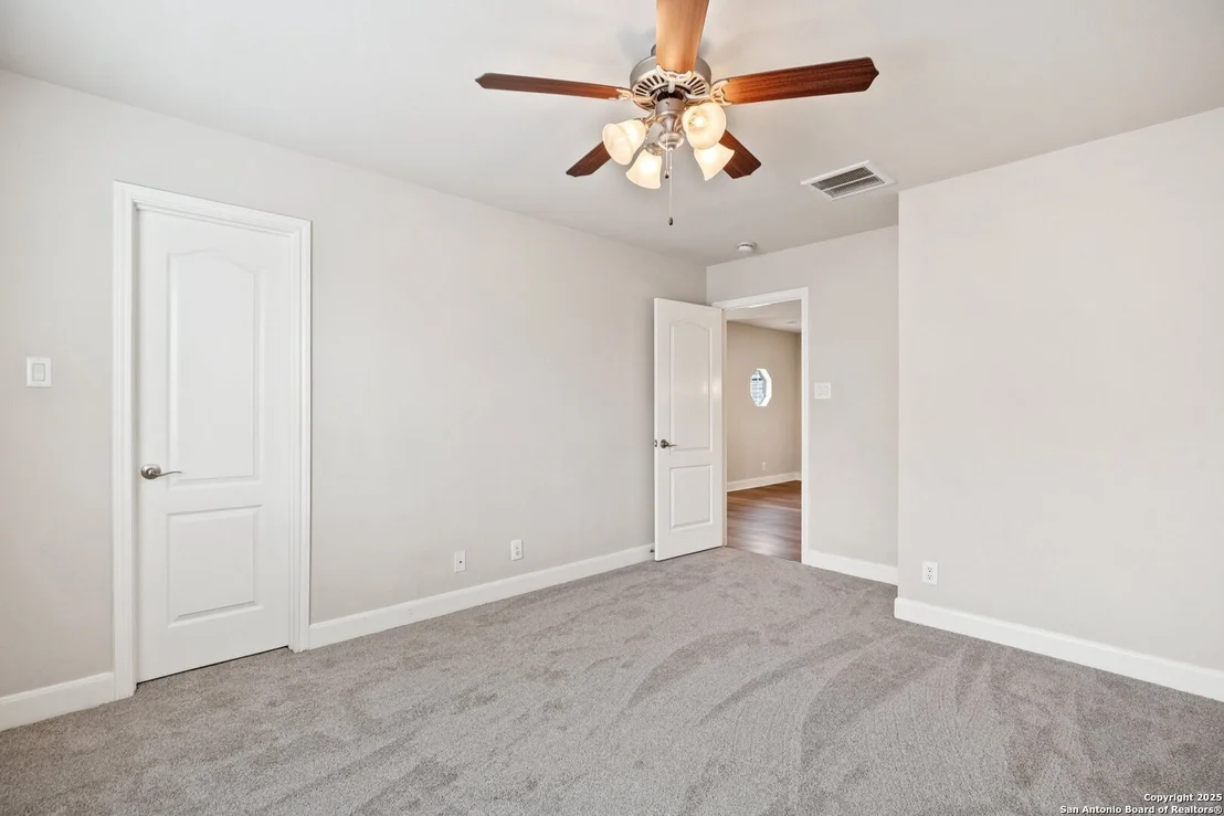Photo of 5334 Tulip Bnd