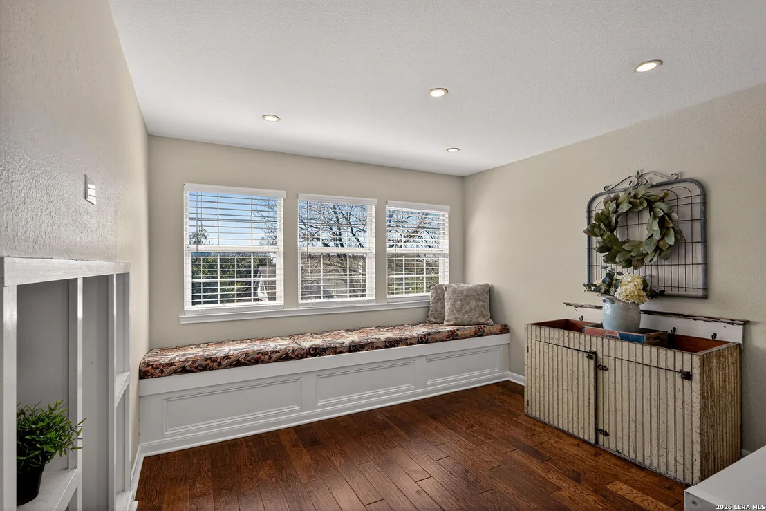 Photo of 2514 Ox Eye