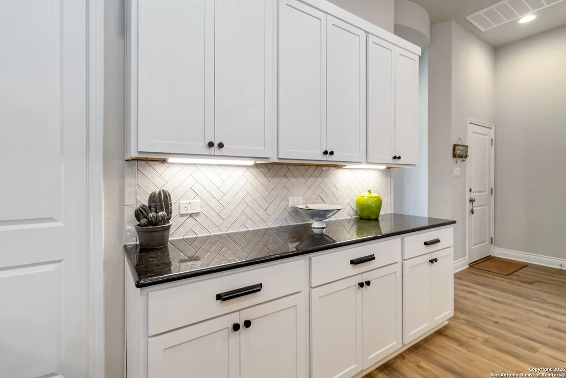 Photo of 1030 Cadogan Squire