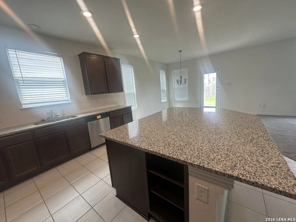 Photo of 440 Sunrise Park