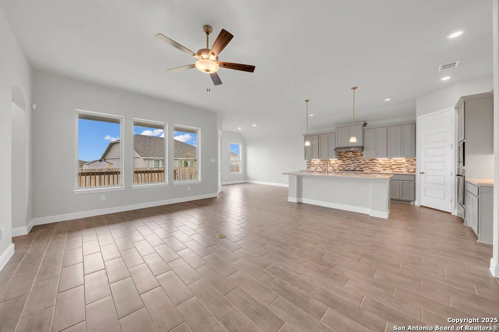 Photo of 5303 Pinder Way