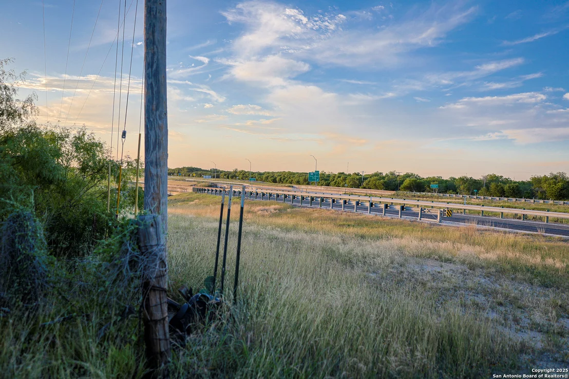 Photo of 6266 Highway 281