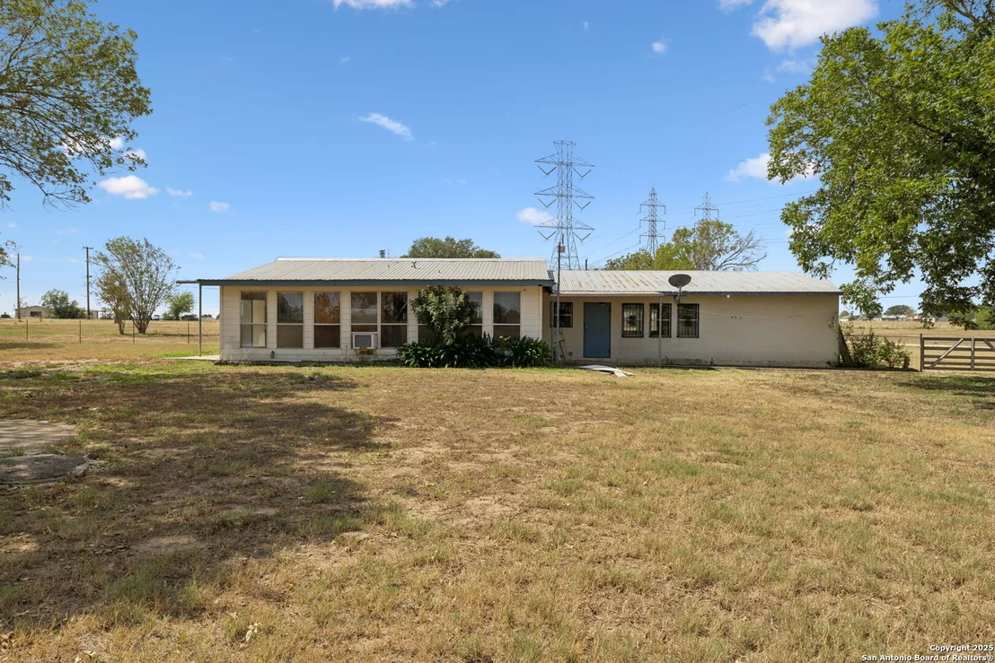 Photo of 8677 Kirkner RD