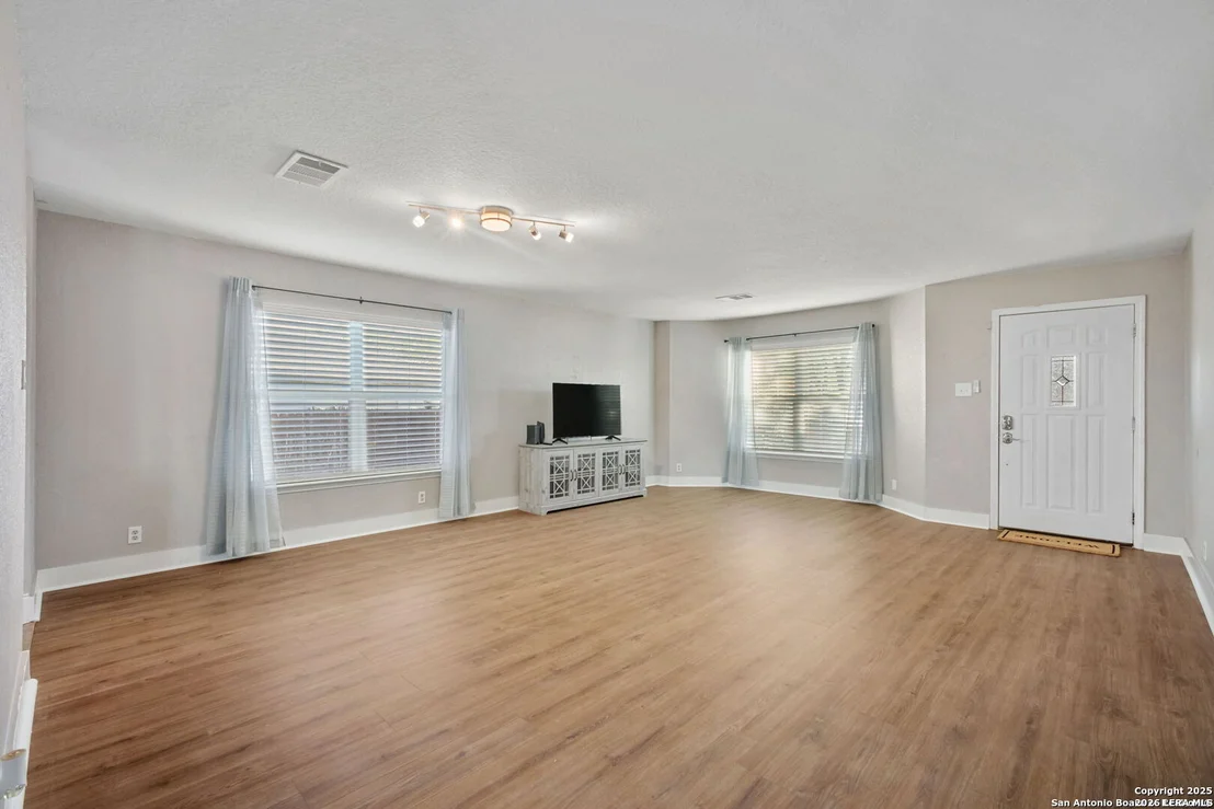 Photo of 3422 Quintana Trl