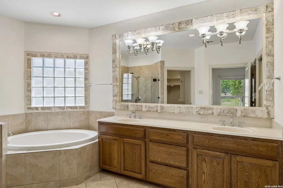 Photo of 30135 Cibolo Run