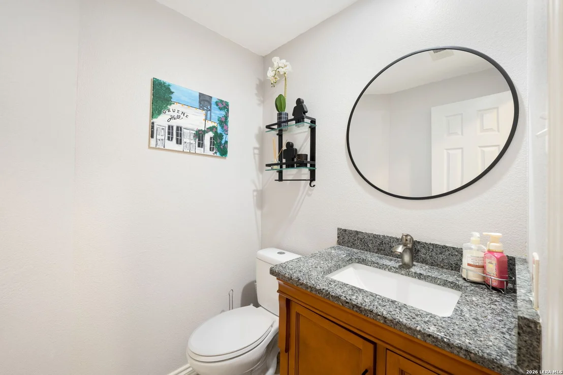 Photo of 15015 OAK BRIAR