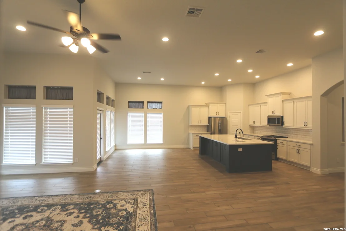 Photo of 2965 GROVE WAY