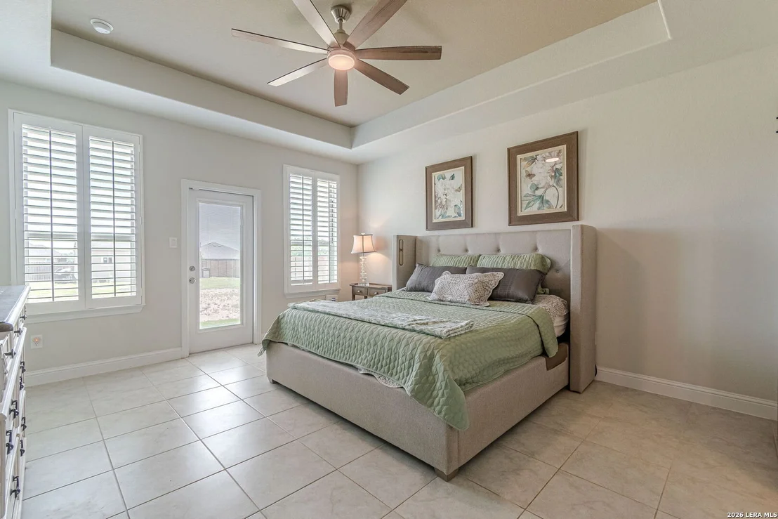 Photo of 5302 Guston Hall