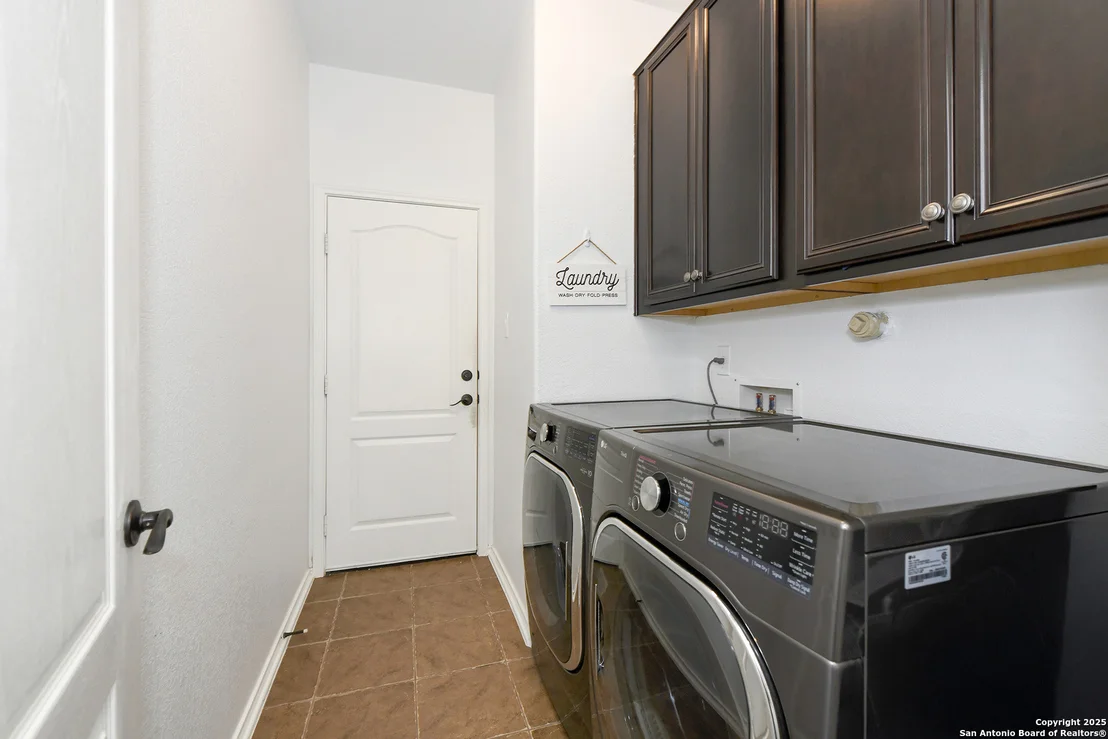 Photo of 2827 Dusseldorf