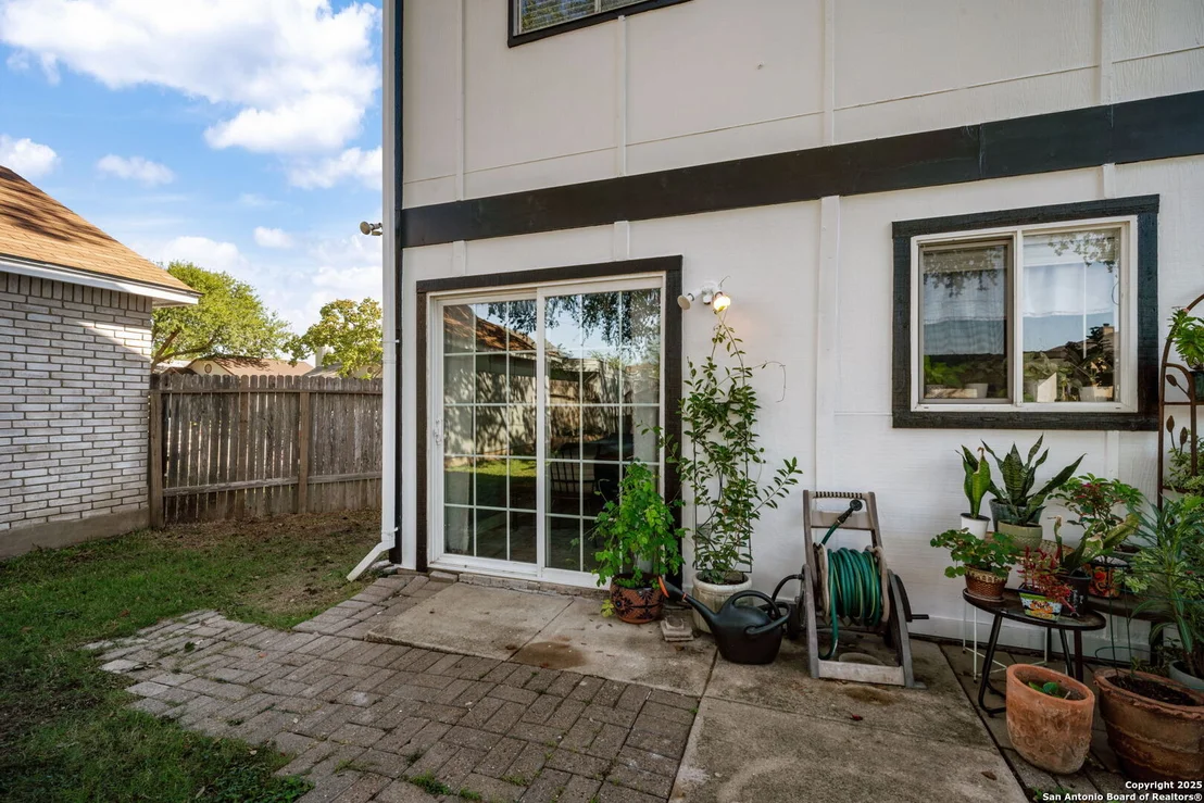 Photo of 764 Garden Meadow