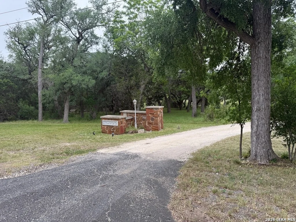 Photo of 28799 N US HIGHWAY 83