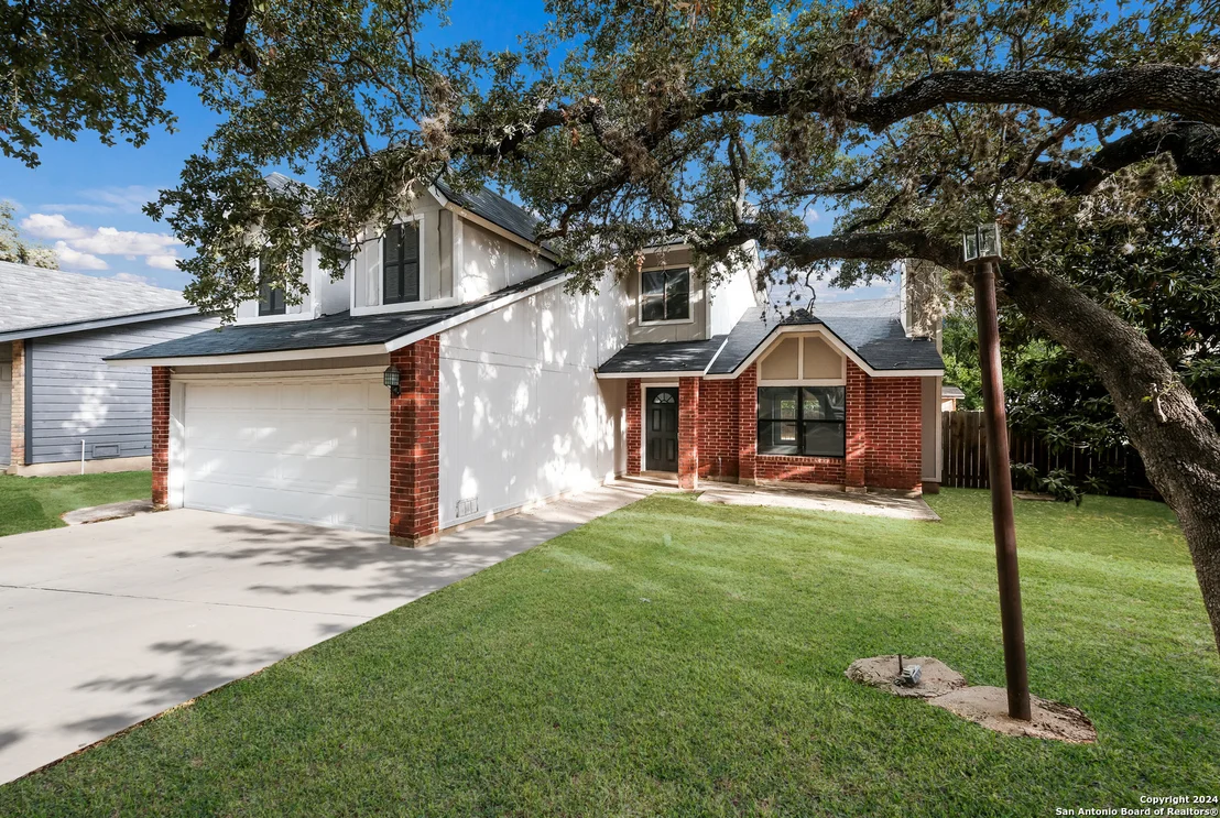 Photo of 2622 JOHNSON GRASS
