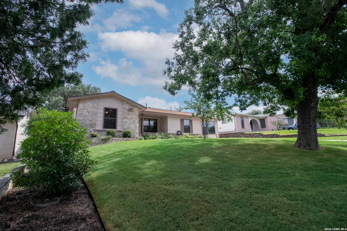 Photo of 4514 CLEAR SPRING DR