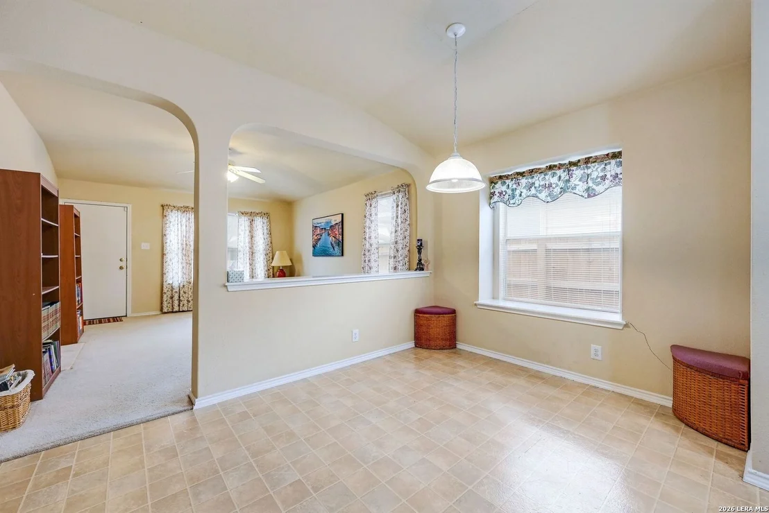 Photo of 4030 Bur Oak